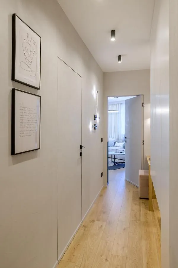 Апартамент Жасмин С Частен Гараж - Jasmin Apartment With Private Garage Varna
